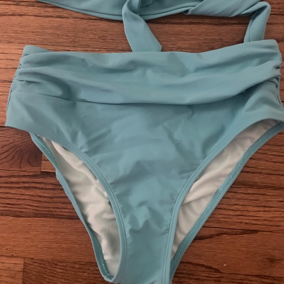 Cupshe One-Shoulder Turquoise High-Waist Bikini Set Medium - Picture 3 of 7